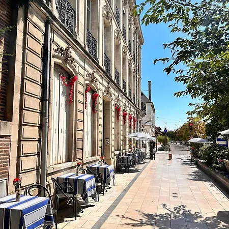 Cosy Jacuzzi - Secrets D'ana Troyes
