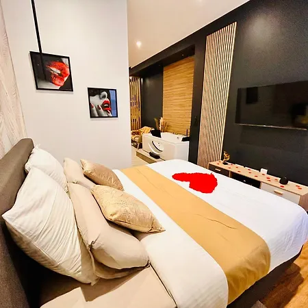 Cosy Jacuzzi - Secrets D'ana Appartement
